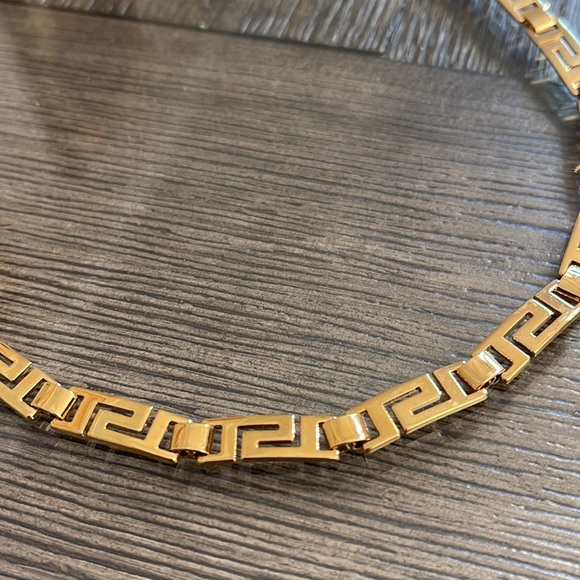 Vintage Greek Key Necklace, Gold-tone Metal - Picture 3 of 14